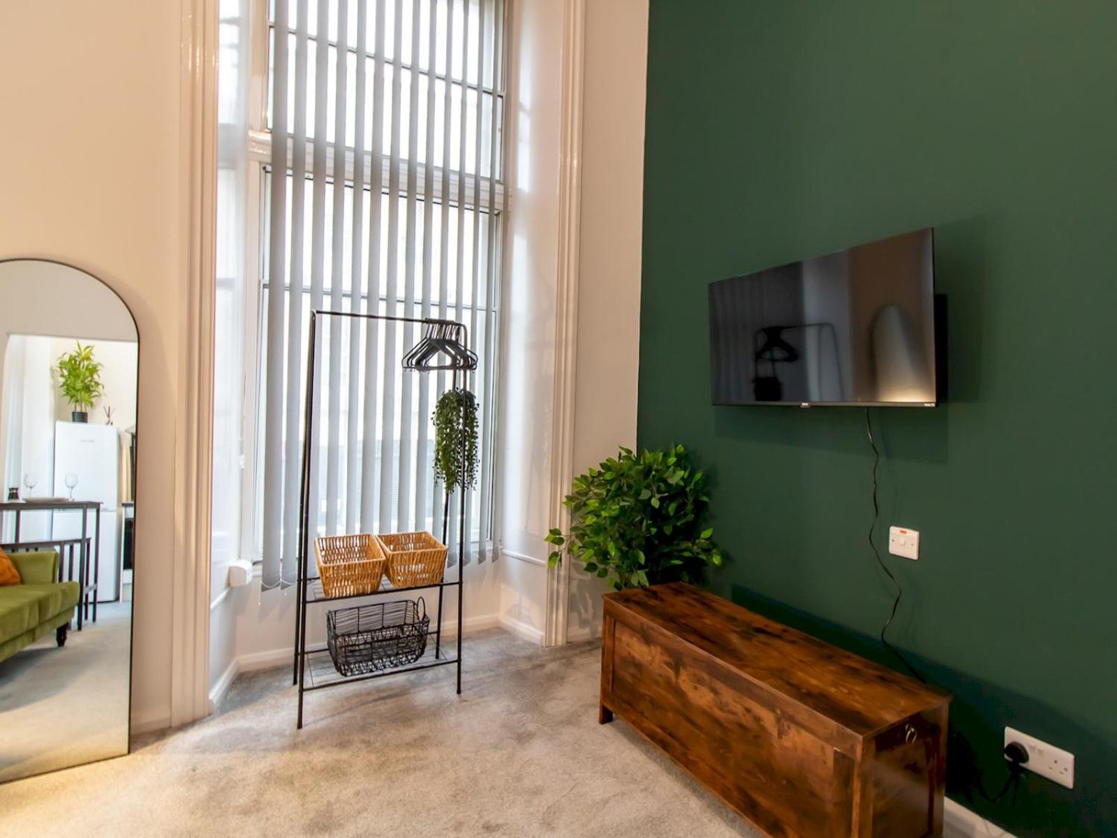 Modern In Newcastle-pass The Keys